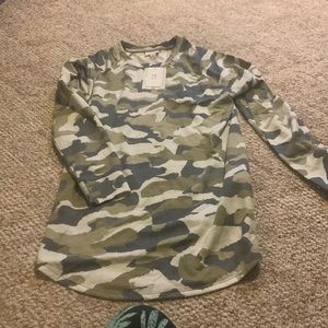 Lularoe Erin camo top